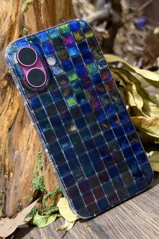 Ebony Hue Fragments