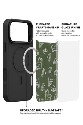 MagSafe magnetic feature on custom iPhone 17 Pro Max case design by MultiCustomize