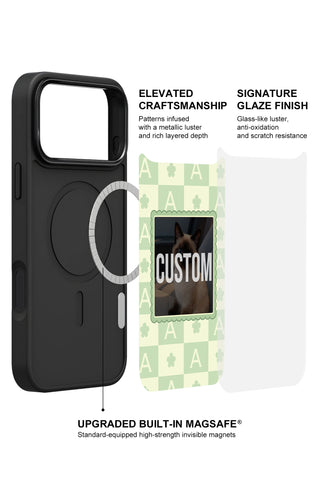 MagSafe magnetic feature on custom iPhone 17 Pro Max case design by MultiCustomize